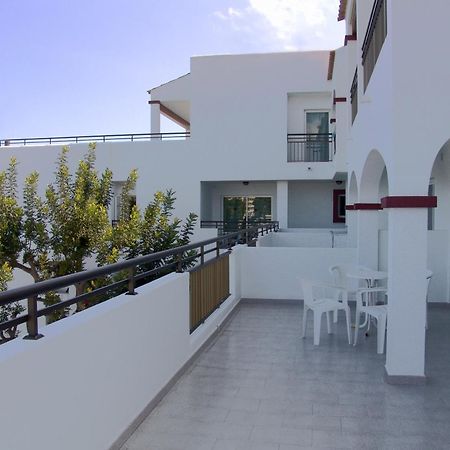 Apartamentos Playa Es Cana מראה חיצוני תמונה