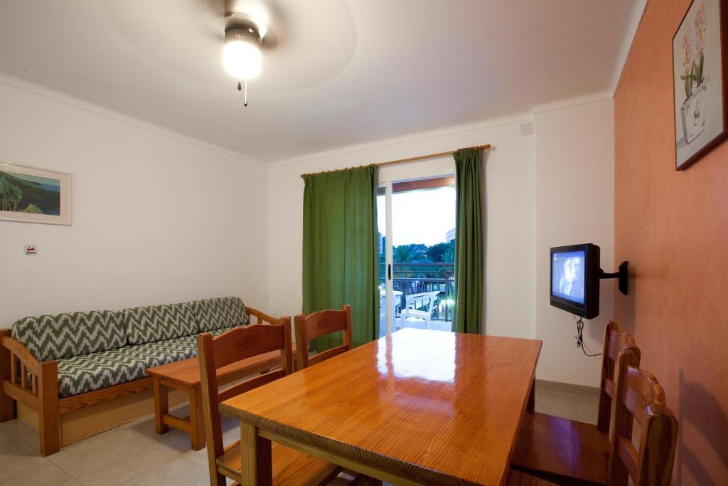 Apartamentos Playa Es Cana חדר תמונה